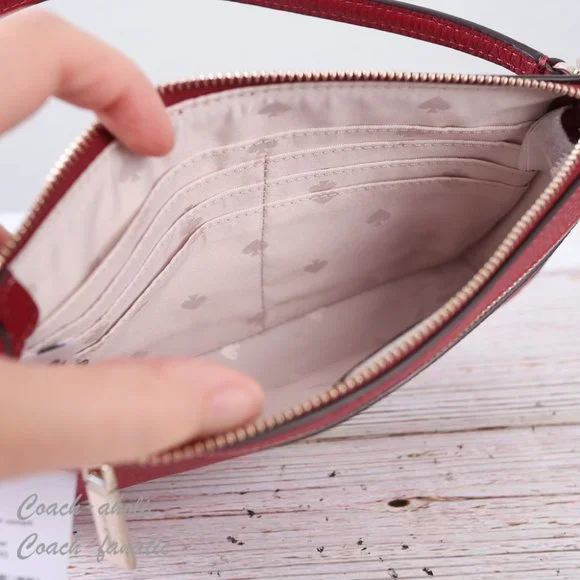 NWT Kate Spade New York Leila Leather Convertible Wristlet Wallet Bag in Red - Picture 11 of 12